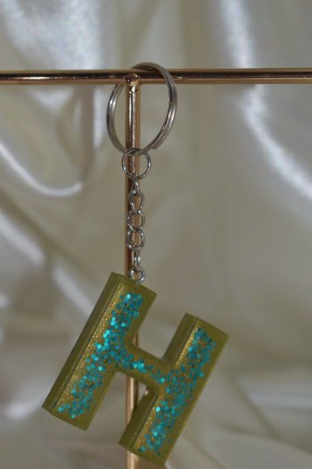 Alphabet paillettes lettre H